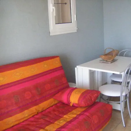 Apartment Appart. Moderne, Terrasse, Pret De La Plage, Parking - Fr-1-494-140